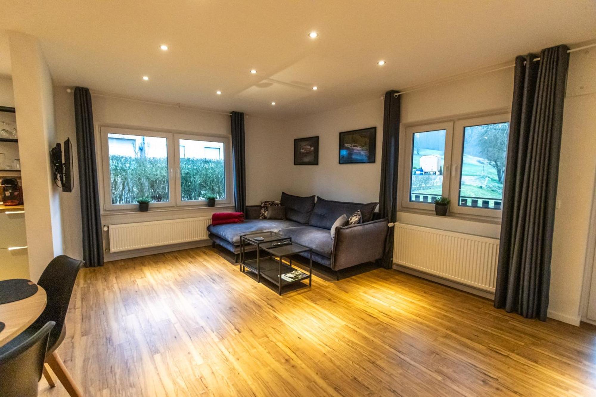 Suedschleife Appartements - Wlan - Direkt Am Ring Reimerath Dış mekan fotoğraf