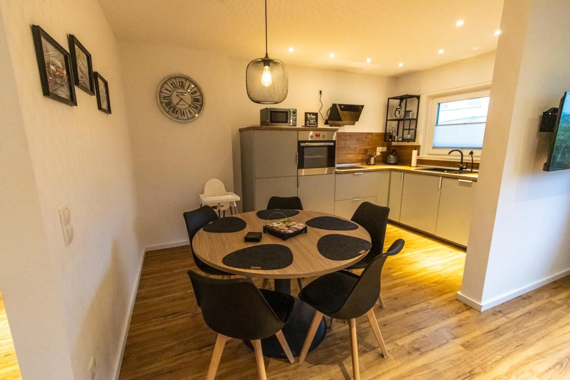 Suedschleife Appartements - Wlan - Direkt Am Ring Reimerath Dış mekan fotoğraf